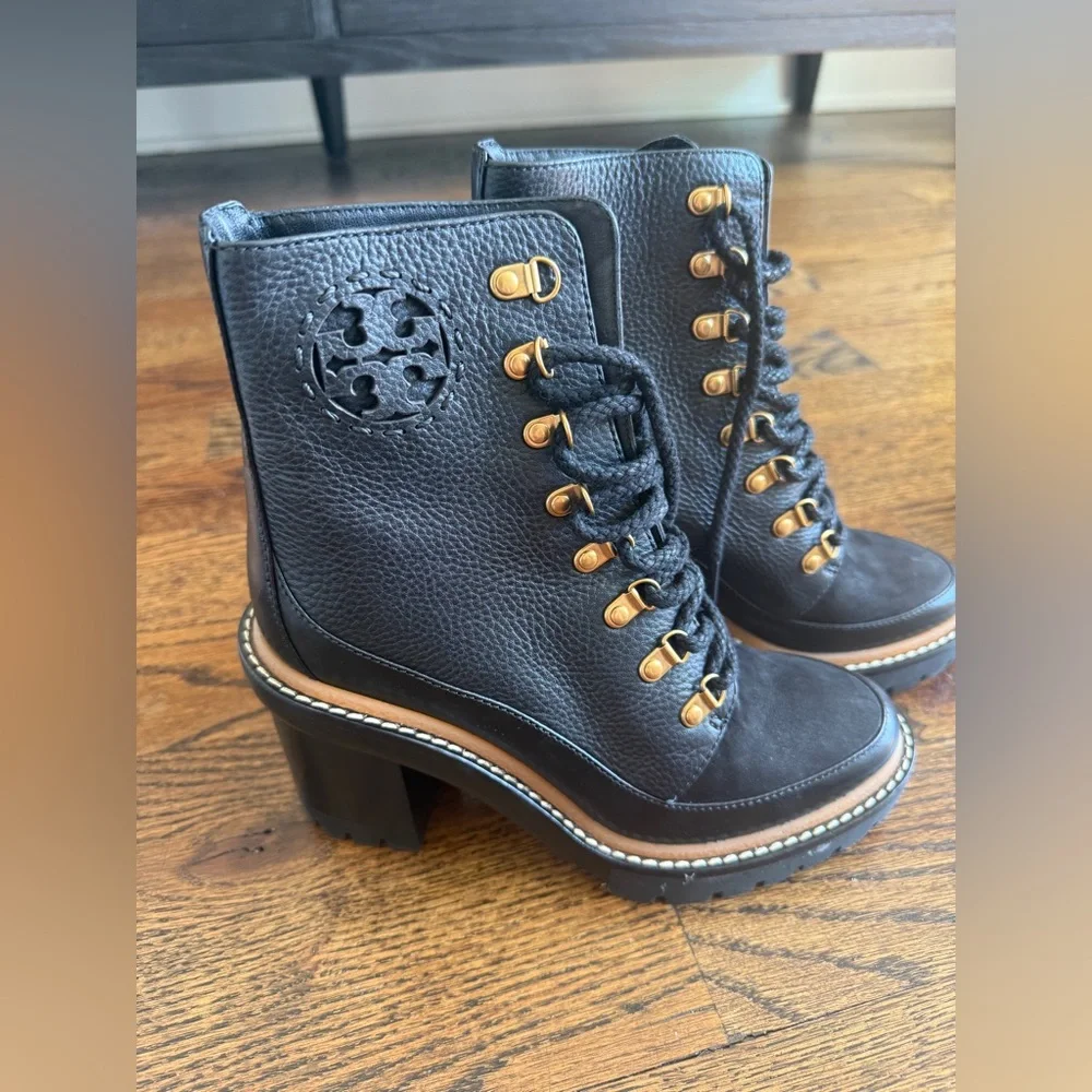 Tory Burch combat boots Black Leather Ankle Boots Sz 6